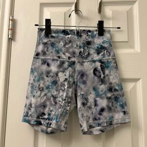 lululemon Align™ High-Rise Short 6"